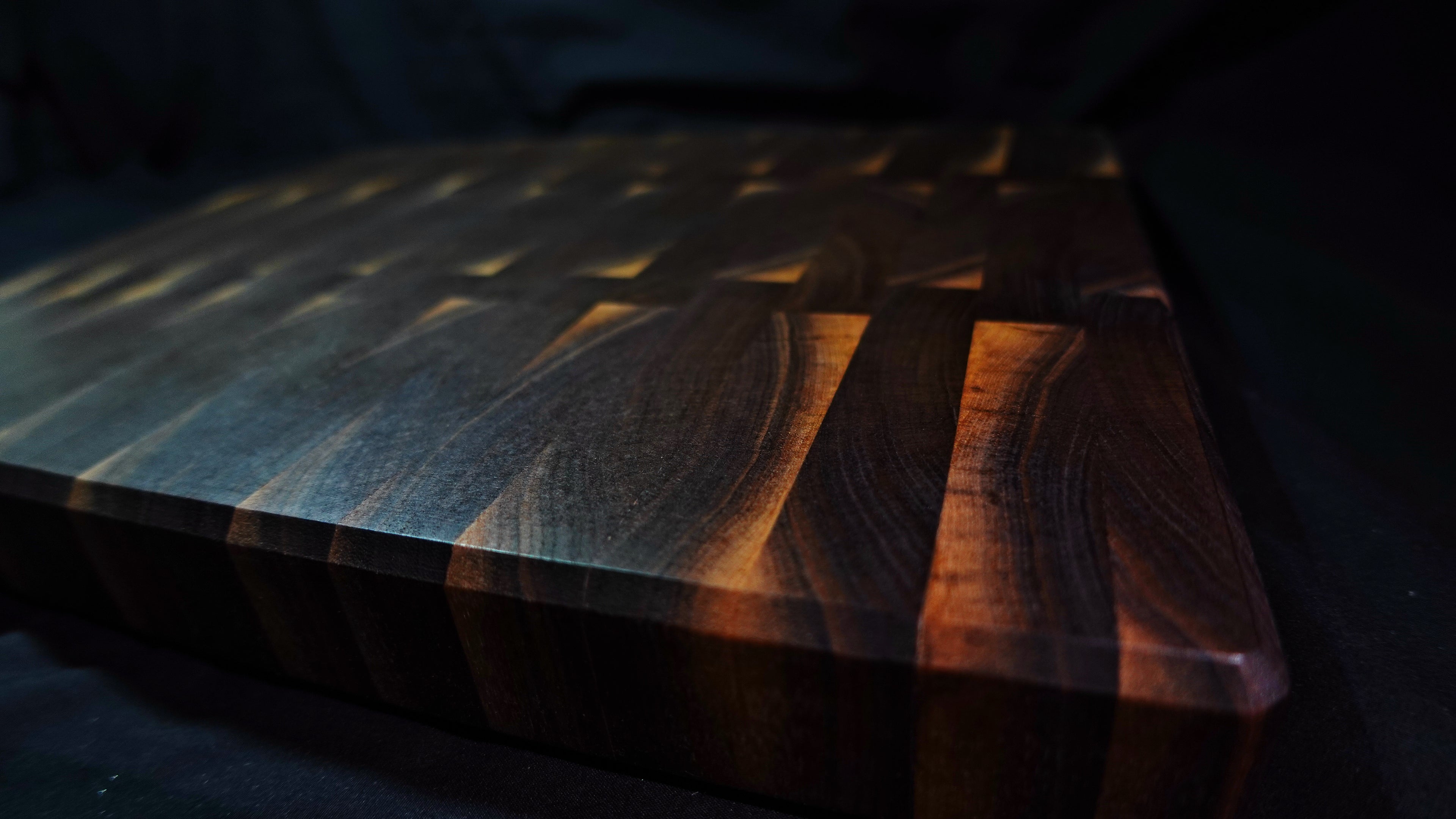 Walnut End Grain Cutting Board